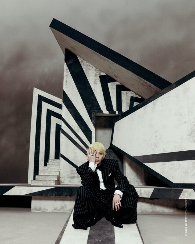 G-DRAGON BIGBANG BiiiG VISUAL PHOTO - BiiiG ver.