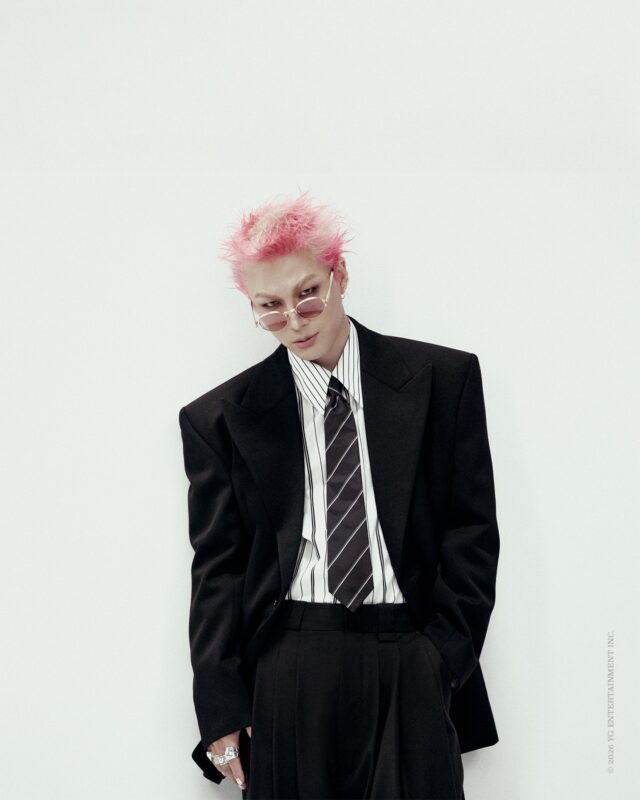 TAEYANG BIGBANG BiiiG VISUAL PHOTO - BiiiG ver.