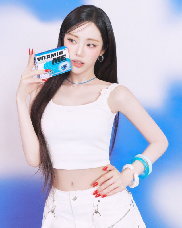JIWON fromis_9 Glow ME VITAMIN Concept Photo