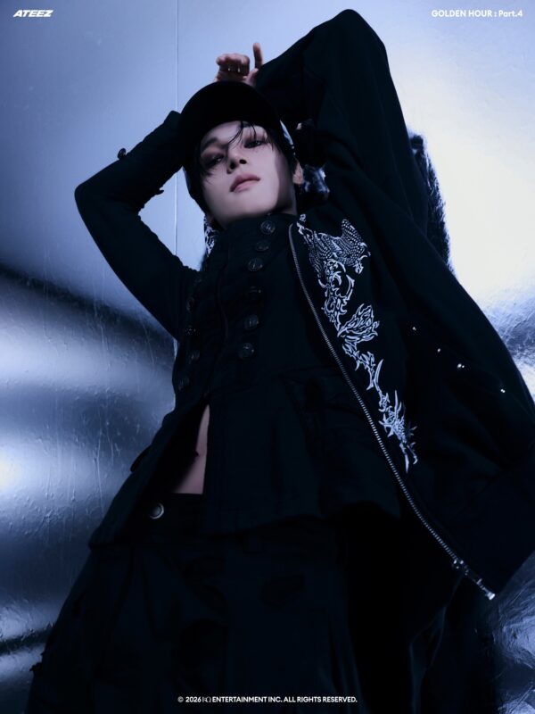 WOOYOUNG ATEEZ GOLDEN HOUR Adrenaline Photo