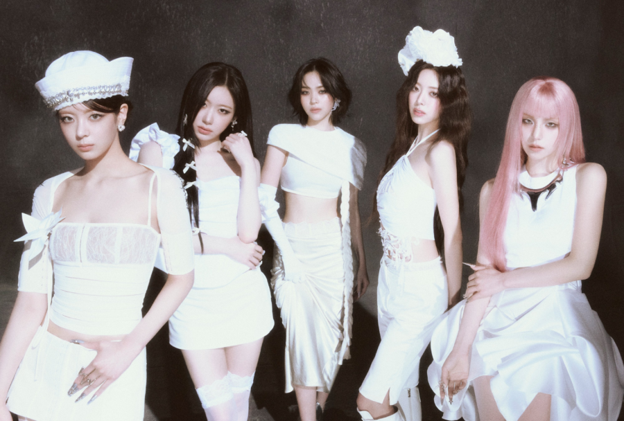 ITZY Motto Concept Photo 2