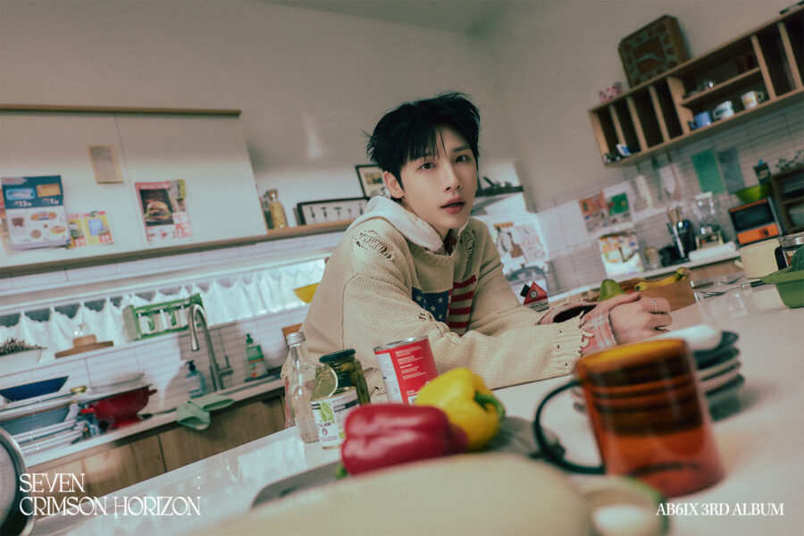 WOONG AB6IX SEVEN : CRIMSON HORIZON Concept Photo 3