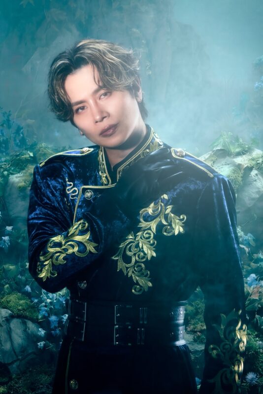 SEN BLACK IRIS Rise again Concept Photo