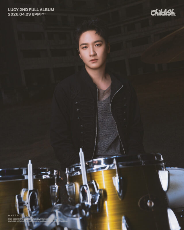 SHIN GWANGIL LUCY Childish Photo 2