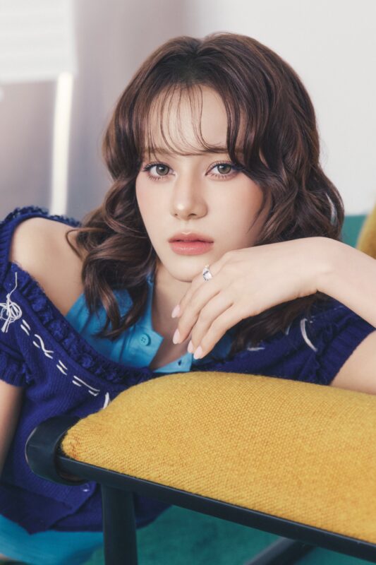 NINA NiziU Portfolio Concept Photo 2