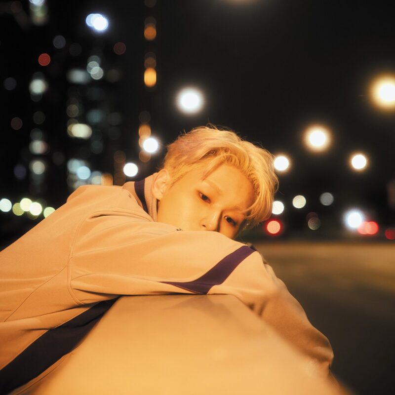 BIG Naughty Bye Bye Concept Photo