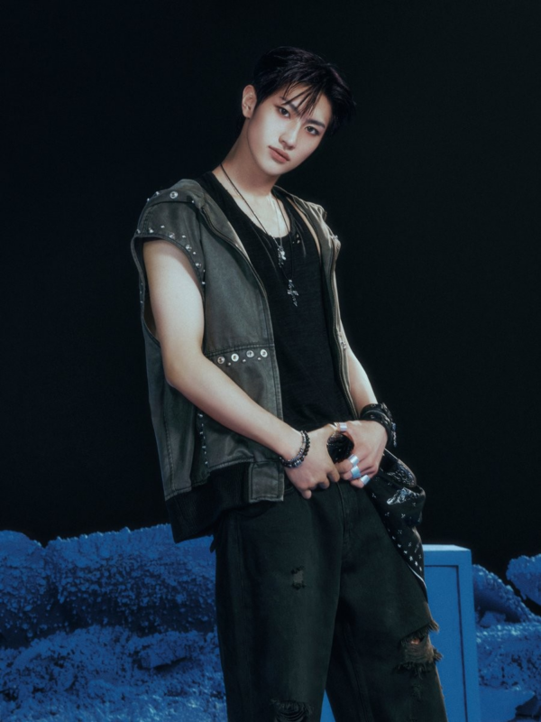 TAEHUN TNX Die Another Day Concept Photo 2