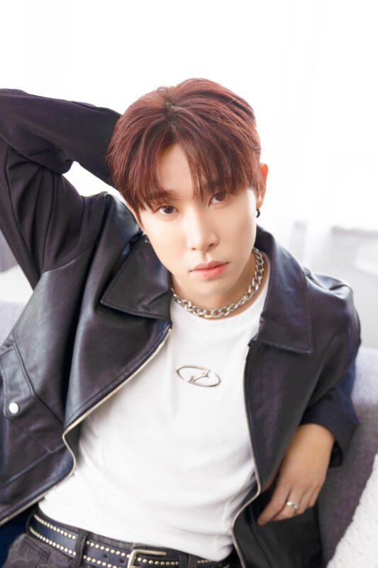 LEON TRENDZ まだあと0cm Concept Photo
