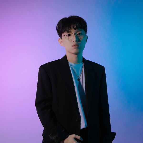 Dept Kpop singer