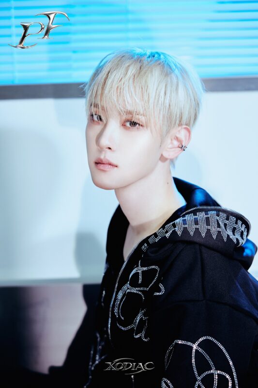 HYUNSIK XODIAC PHANTOM FIRE Concept Photo Obsidian ver.