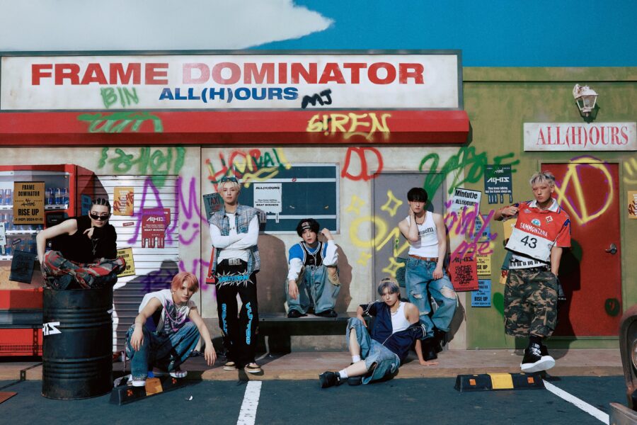ALL(H)OURS UNBOUND AWAKE ver. Photo