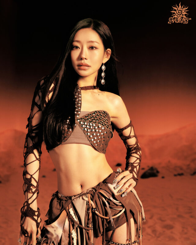 JULIE KISS OF LIFE SWEAT Arid ver. Concept Photo