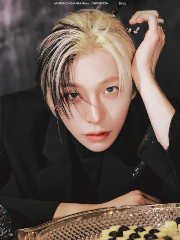 JIHO AMPERS&ONE DEFINITION Concept Photo HERE ver.