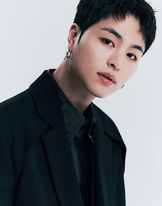 JU-NE from iKon