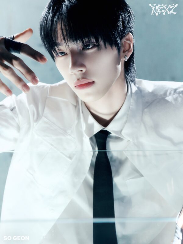 SO GEON NEXZ SAUCIN' TEASER IMAGE - BLACK ver. 