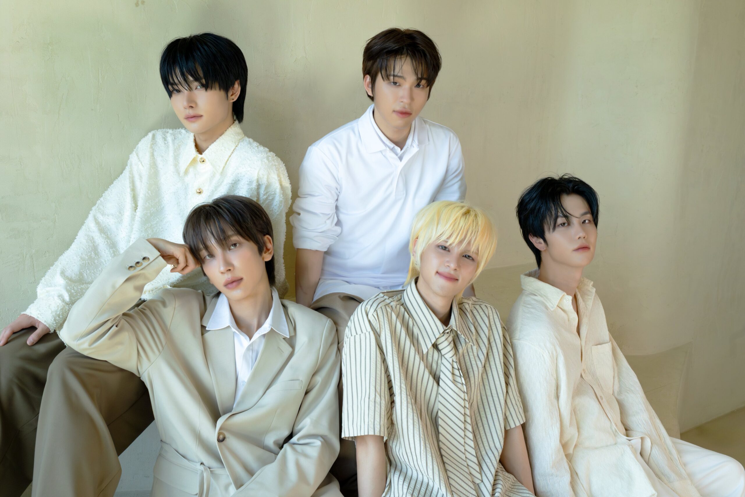 K-POP Boy Group DAYCHILD