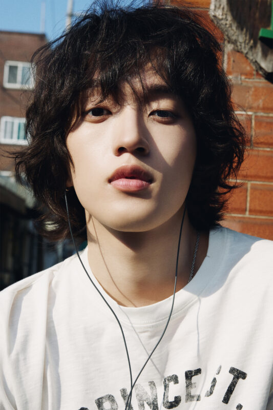 KIM SHIN AxMxP HELLO AxMxP Concept Photo 2
