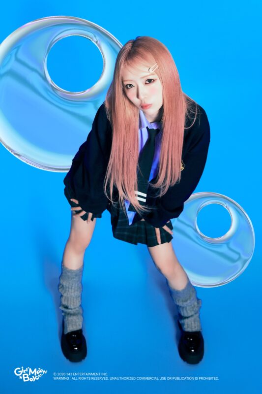 MiU MADEIN Girl Meets Boy Fallin Photo 