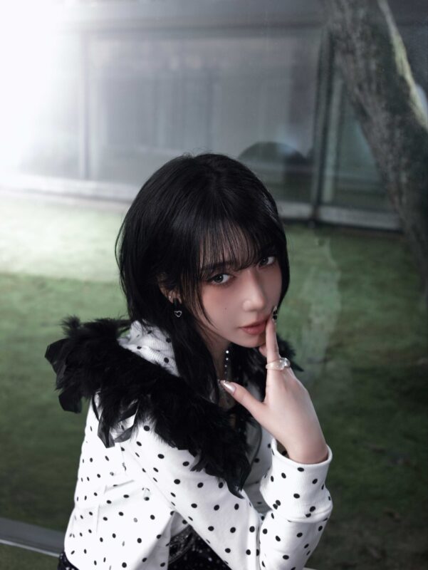 KAT A2O MAY Love Got Me Ooh Concept Photo