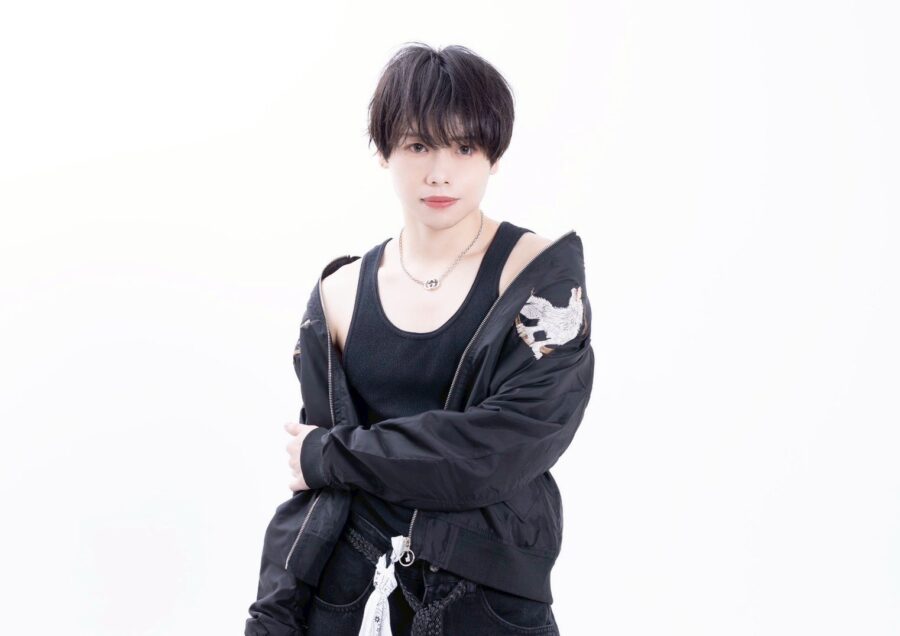TOSHIKI Find=i New Visual Photo