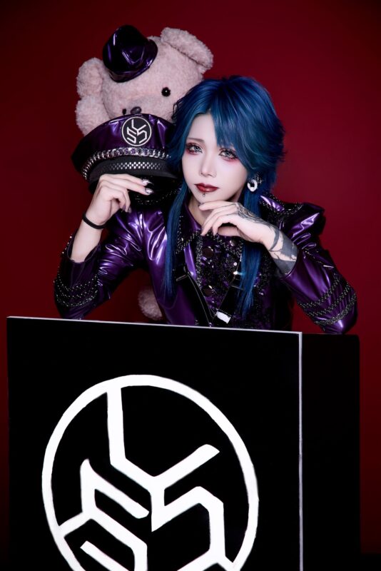 Mio LYS BLACK New Visual Photo