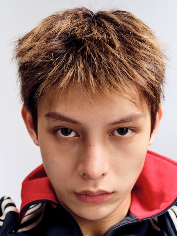 JAMES CORTIS GREENGREEN Album Photo ‘STUDIO’