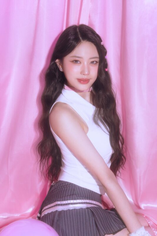 SOLMI CrazAngel EP [Picasso] Concept Photo 1. Rose Period