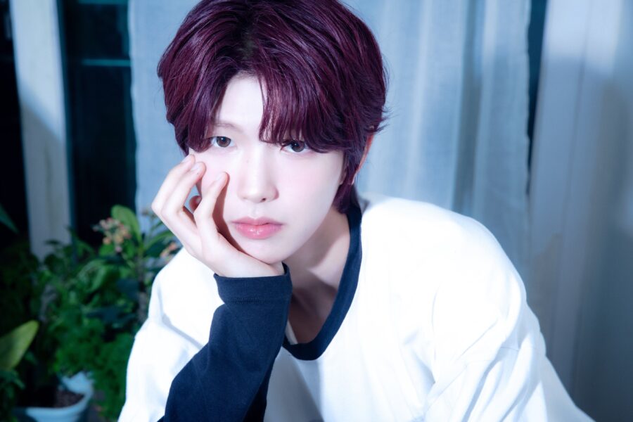 Choi GyeongBeen yesweare idntt Home Boy ver.