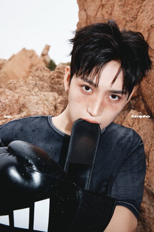 kimjuho idntt Chrome Heart ver. Ocean Concept Photo