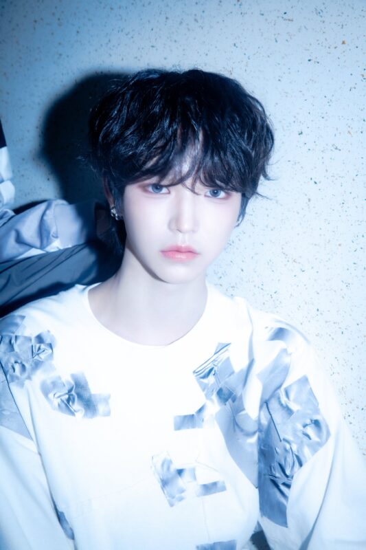 Lee JaeYoung unvermet idntt Home Boy ver.