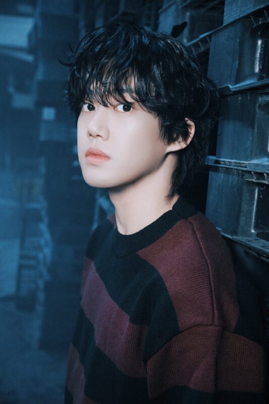 Lee Junyoung ChRocktikal We break, you awake Photo #3