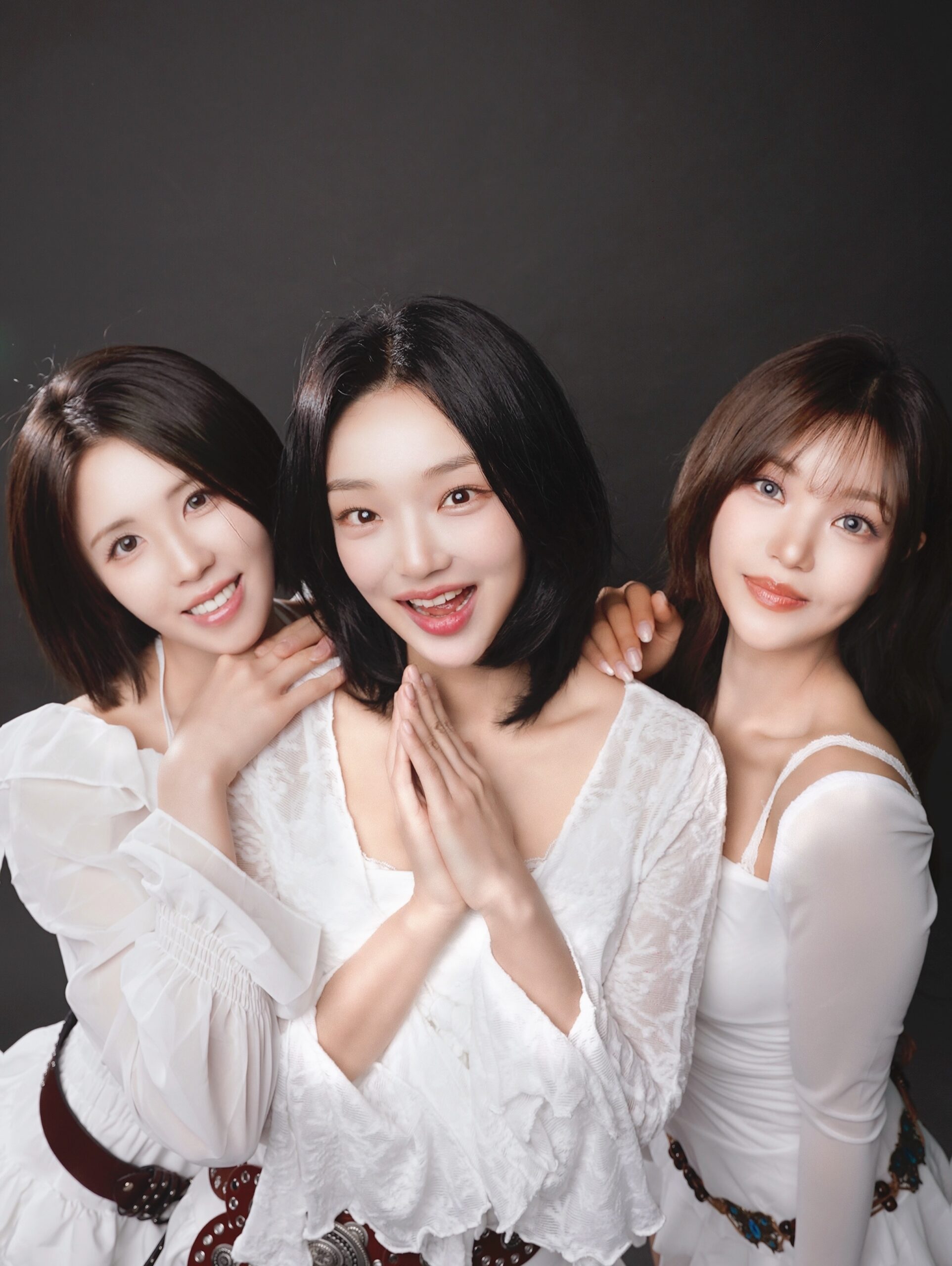 K-POP Female Trio HIGHSso