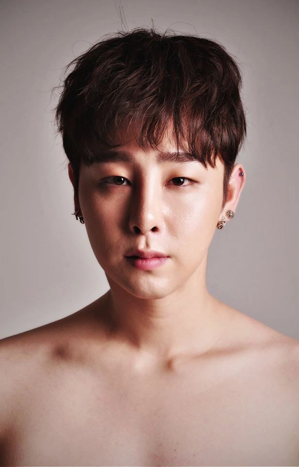 PUREBOY member Jiho