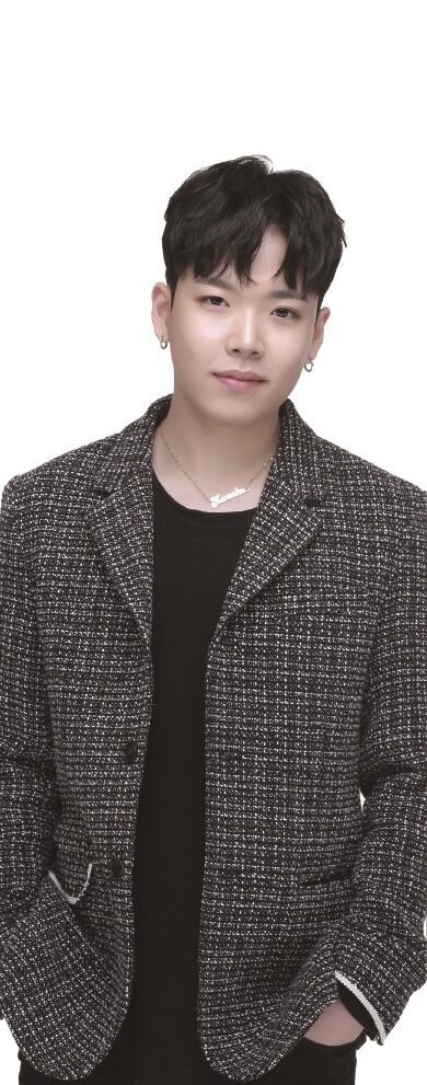 SOLUTION member Kwonhee