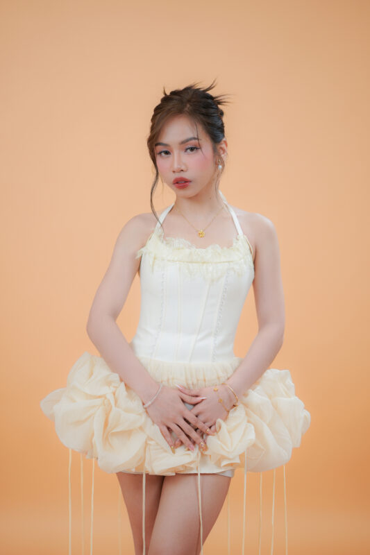 Daelux member Slane